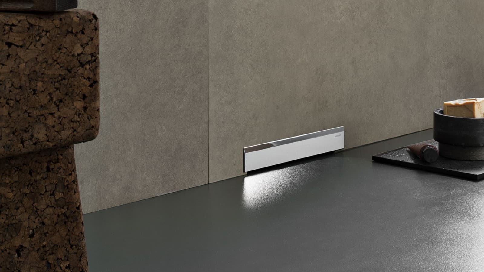 Sienas līmeņa noplūde Sienas līmeņa noplūde