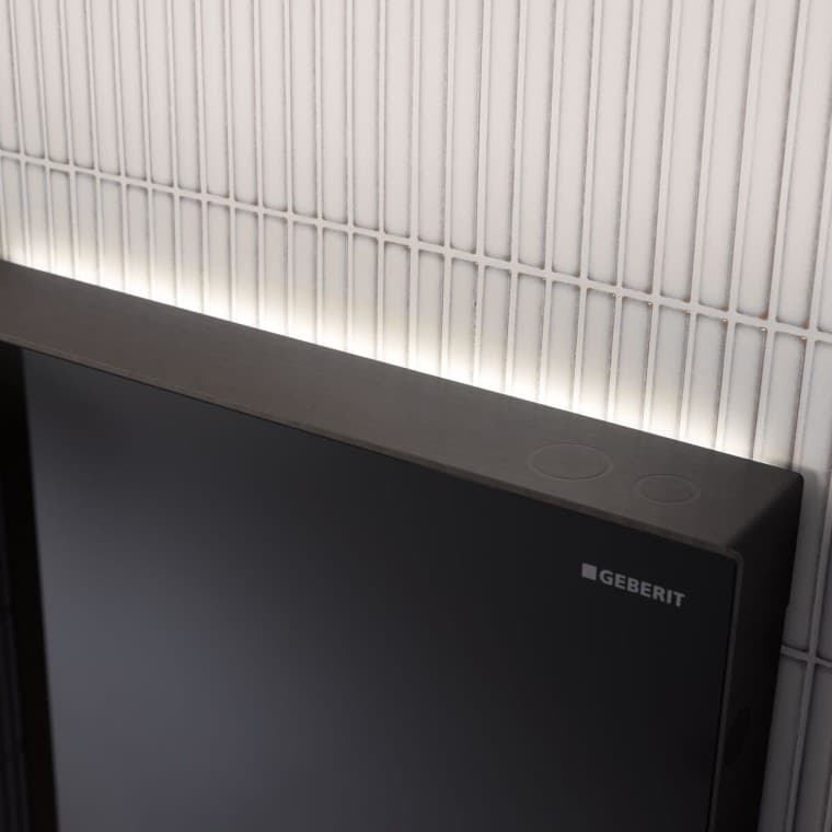 Geberit Monolith Plus with ComfortLight glass front black (© Geberit) Geberit Monolith Plus with ComfortLight glass front black (© Geberit)