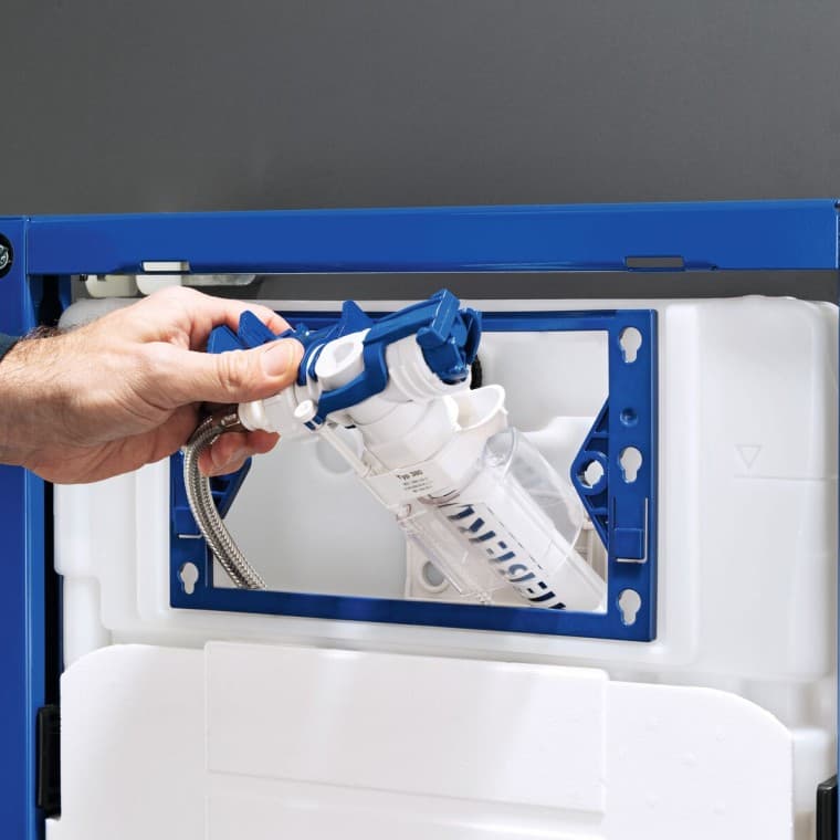 Geberit 212. tipa noskalošanas vārsts ērtai uzstādīšanai un noņemšanai Geberit 212. tipa noskalošanas vārsts ērtai uzstādīšanai un noņemšanai