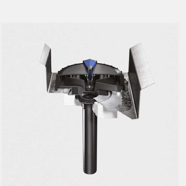 Installation of the Geberit Pluvia syphonic roof drainage system on a roof with a steel gutter Installation of the Geberit Pluvia syphonic roof drainage system on a roof with a steel gutter